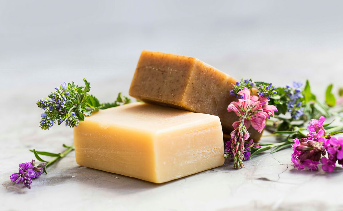Natural Bar Soaps for Gentle, Low-Waste Washing